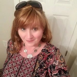 Meet your Posher, Becky